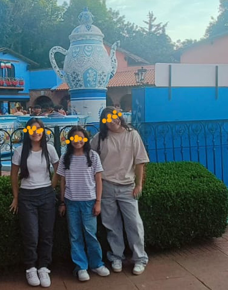 Niñas del hogar Casa de las Mercedes en paseo cultural